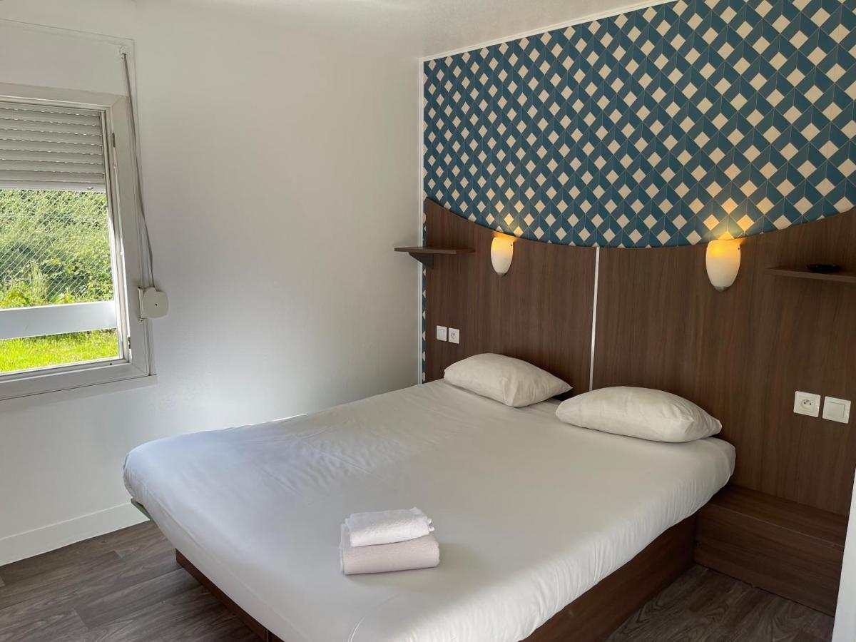 Kyriad Direct Val De Reuil Val-de-Reuil ภายนอก รูปภาพ